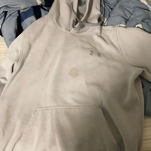 Under armor sweatshirt